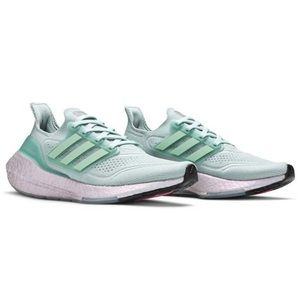 Adidas UltraBoost 21 Running Shoe in Hazy Green Size 8.5